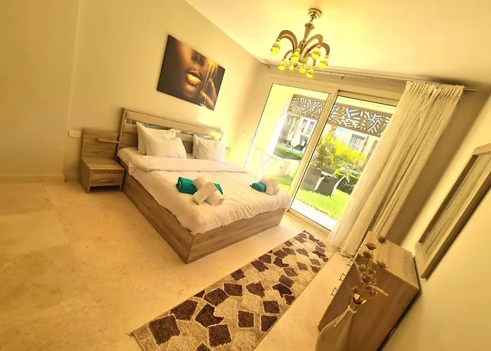 Fabulous Sea View 1 Bedroom & Private Garden To The Pool At Mangroovy Apartman Gurdaka