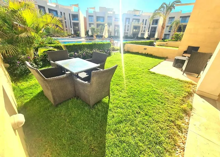 Fabulous Sea View 1 Bedroom & Private Garden To The Pool At Mangroovy * Gurdaka
