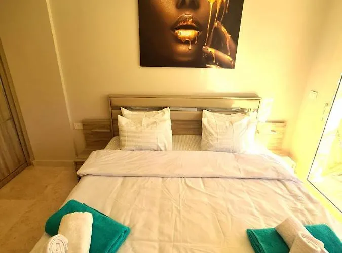 Fabulous Sea View 1 Bedroom & Private Garden To The Pool At Mangroovy * Gurdaka