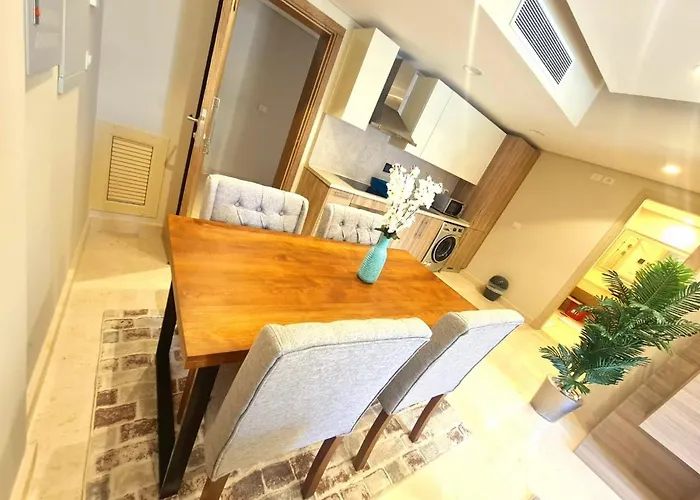 Fabulous Sea View 1 Bedroom & Private Garden To The Pool At Mangroovy *