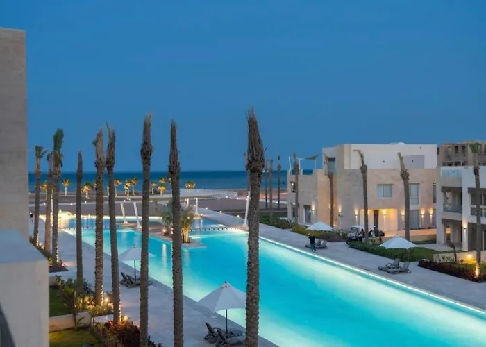 Fabulous Sea View 1 Bedroom & Private Garden To The Pool At Mangroovy Gurdaka