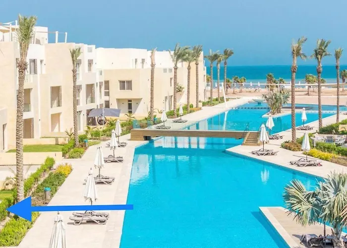 Apartman Fabulous Sea View 1 Bedroom & Private Garden To The Pool At Mangroovy *